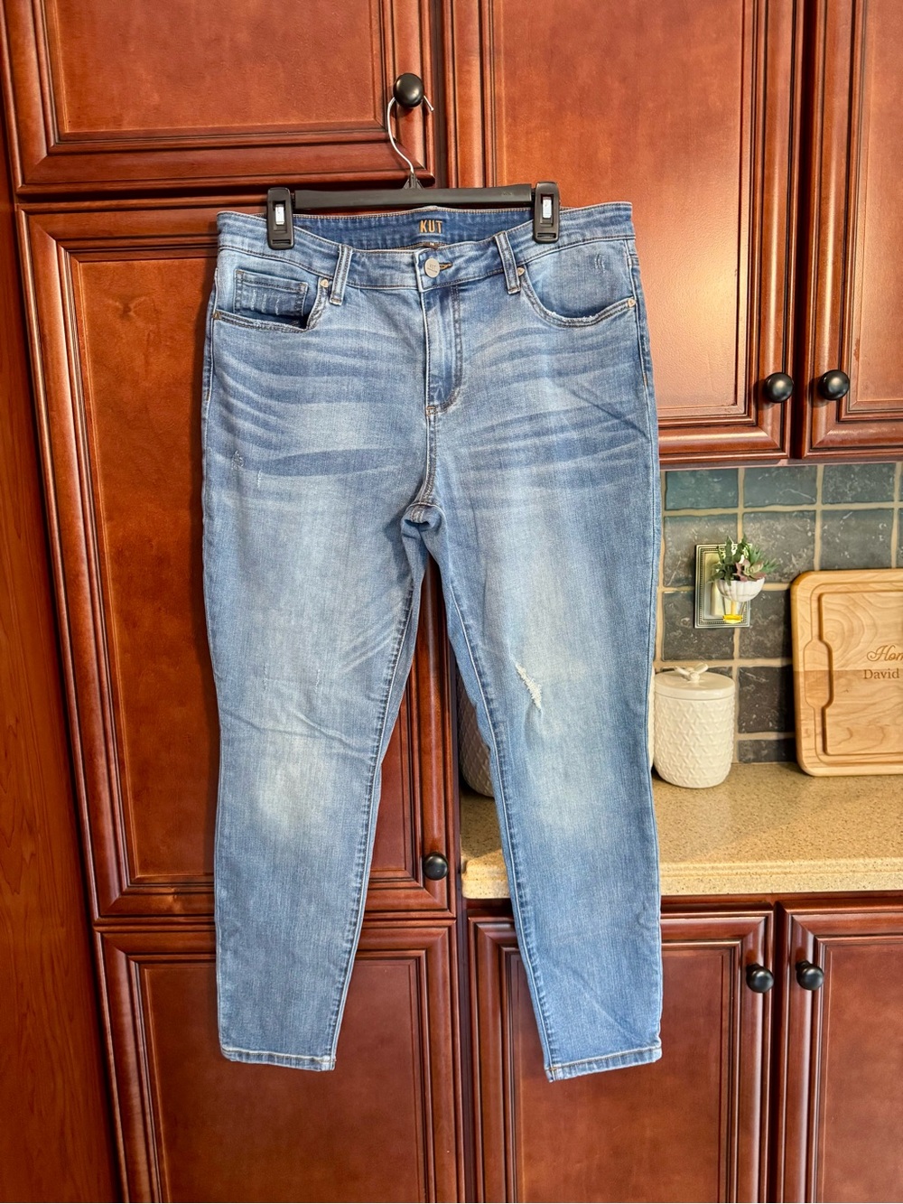 Kut from the Kloth Medium Blue Denim Jeans